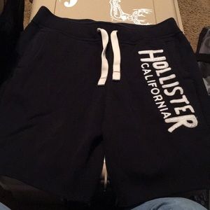 Hollister shorts men’s